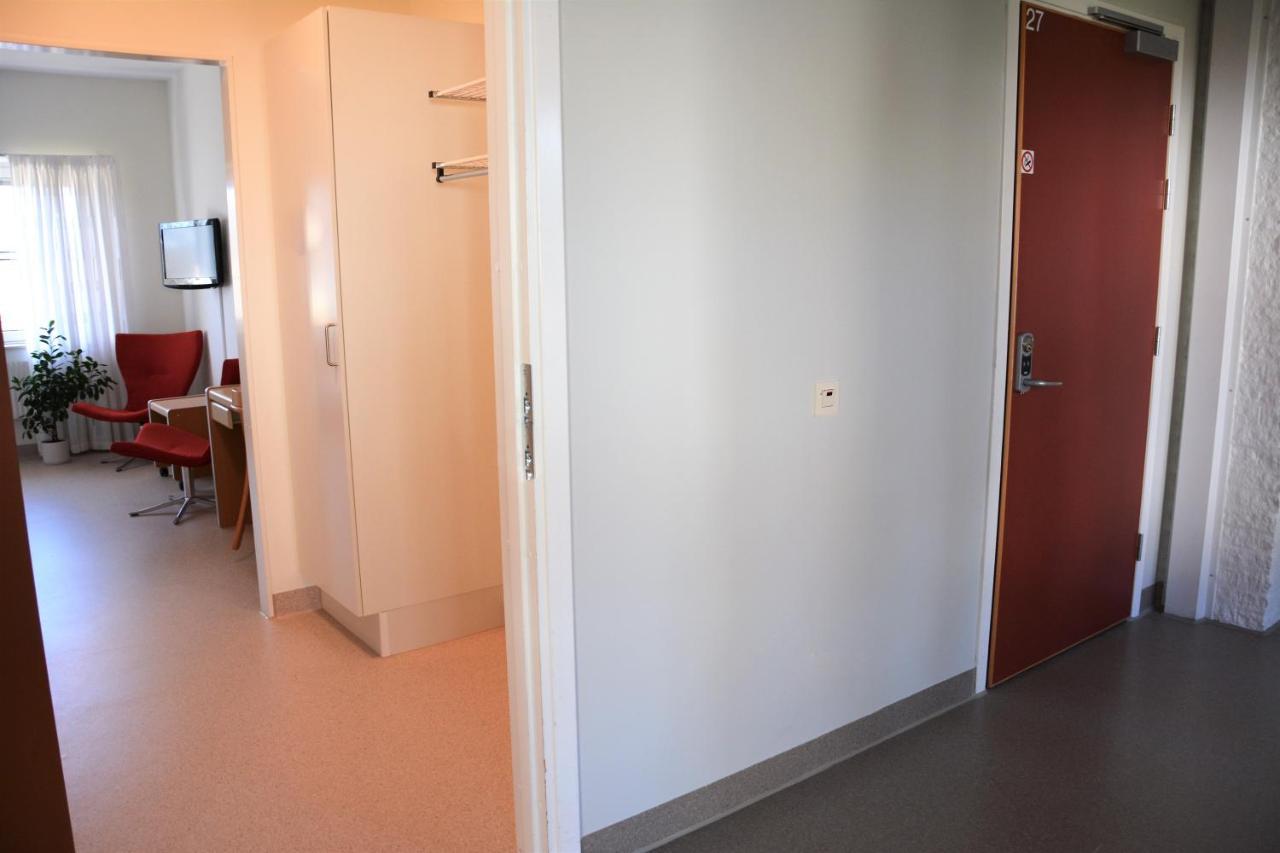 Katrinebergs Folkhoegskola B&B Vessigebro Luaran gambar